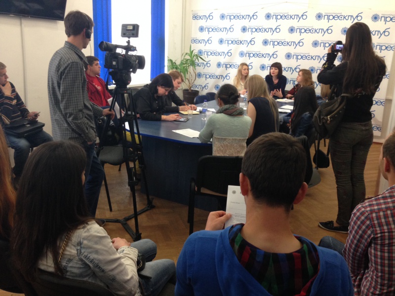 Прес-конференція на тему: «Як активні тернополяни можуть отримати міні-гранти для реалізації соціальних проектів у своїй громаді – ініціатива програми «Активні громадяни»