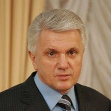 Голова Верховної ради вірить, що вибори відбудуться цивілізовано, але «з урахуванням певних українських традицій і явищ»