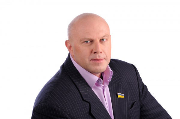 Ігор Побер: «Потрібно зупинити «дерибан» землі та допомогти соціально незахищеним!»