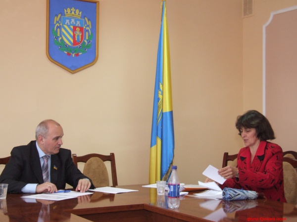 Іван Стойко:  «Безробіття, бездоріжжя, бідність, беззаконня, негативні наслідків медичної, пенсійної та інших реформ –  основні проблеми виборців»