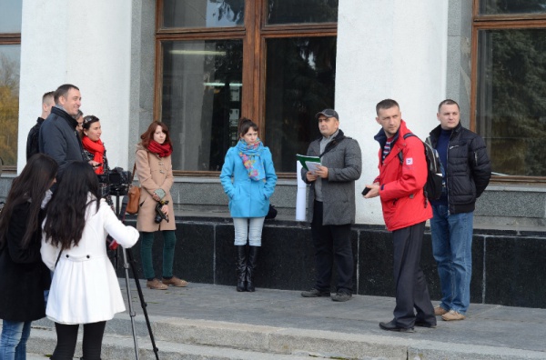 Тернопільські журналісти протестують