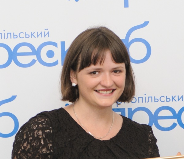 12 січня народилася наша колега, журналіст газети «Наш день» Юля Томчишин