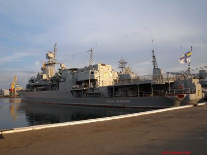 Крим має передати «Кременець», а тернопільському «Оріону» дякують військові моряки із “Гетьмана Сайгайдачного”