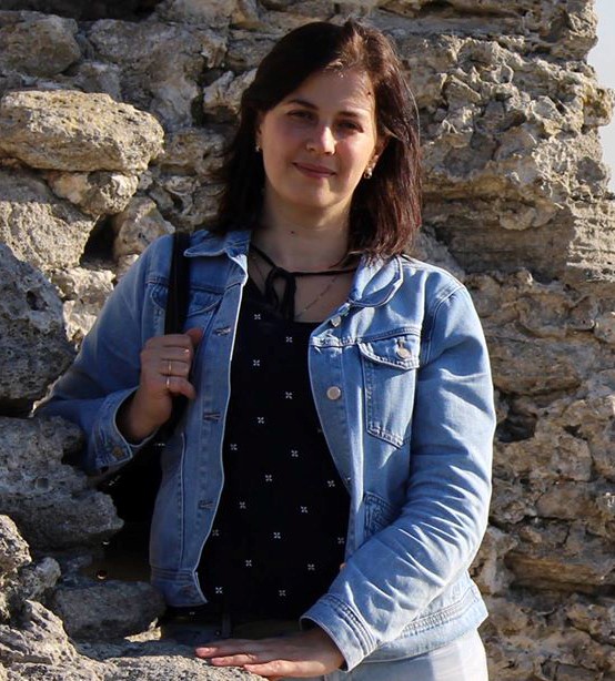 Тернопільська художниця створює «німу» книгу 